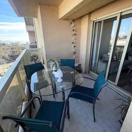 Apartment Vue Mer, 5min A Pied De La Plage, Parking Prive *