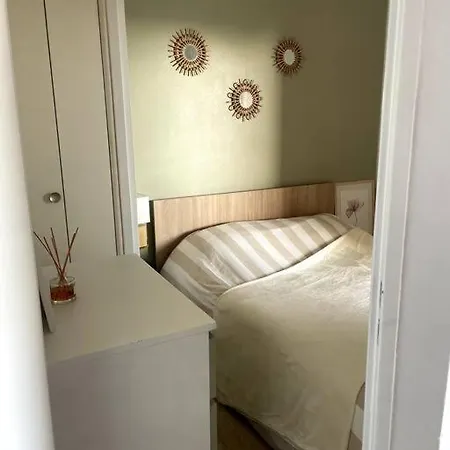 Vue Mer, 5min A Pied De La Plage, Parking Prive Apartment